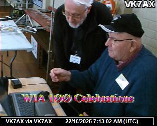 VK7AX: 2025102209 de PI1DFT