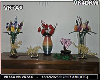 VK7AX: 2025121310 de PI1DFT