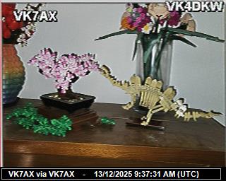 VK7AX: 2025121310 de PI1DFT